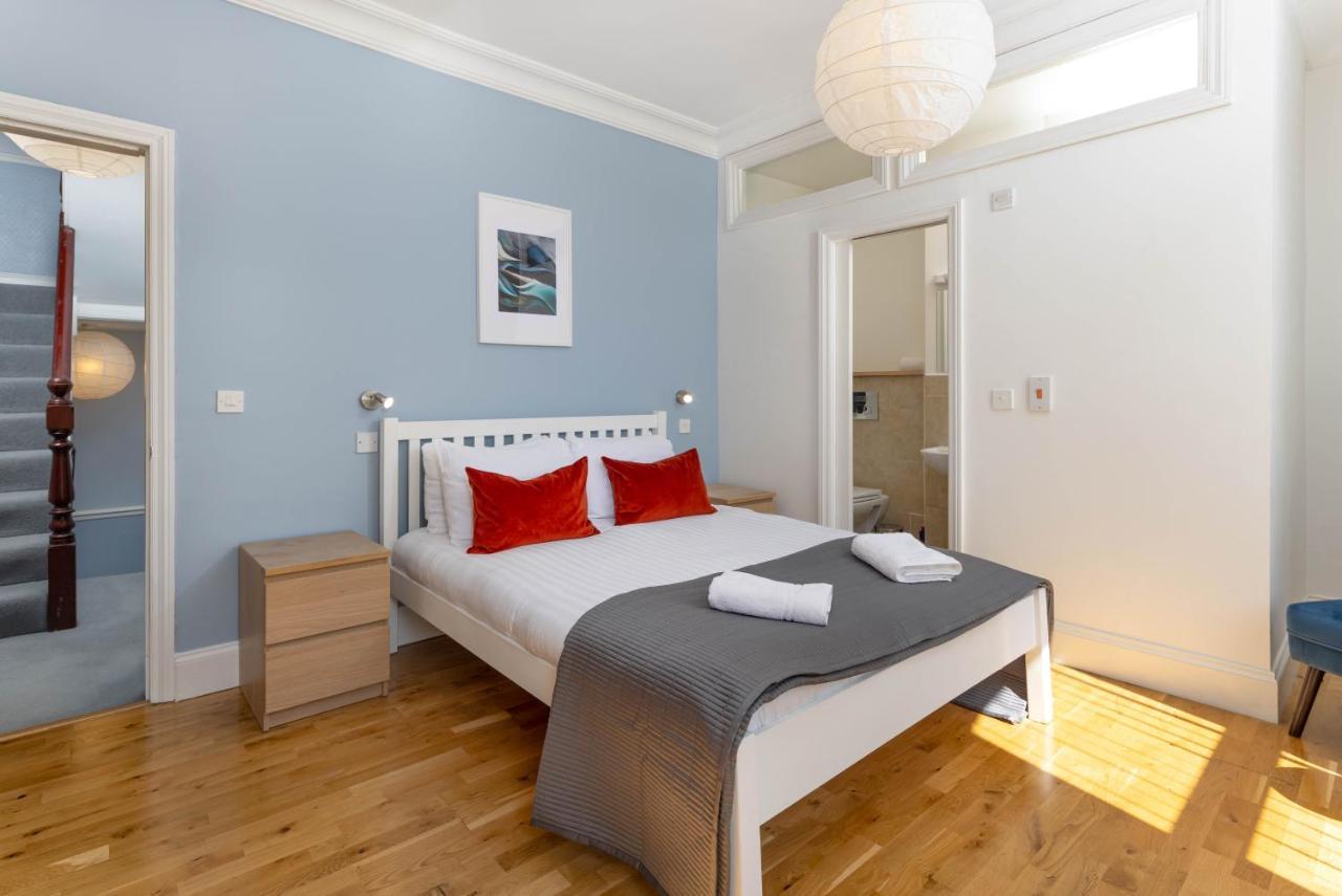 Air Host & Stay - Rockfield House - Sleeps 8 Liverpool Exterior foto