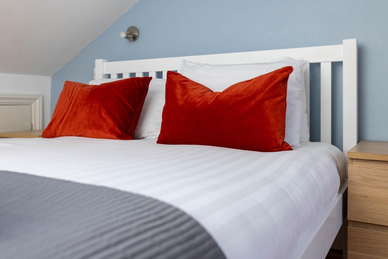 Air Host & Stay - Rockfield House - Sleeps 8 Liverpool Exterior foto